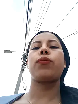 Snapshot of _andrea30 chatting on January 10, 2025, 6:17 pm andrea30 online show from January 10, 2025, 6:17 pm