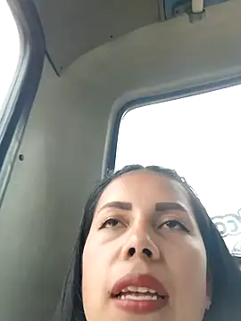 Snapshot of _andrea30 chatting on February 7, 2025, 6:34 pm andrea30 online show from February 7, 2025, 6:34 pm