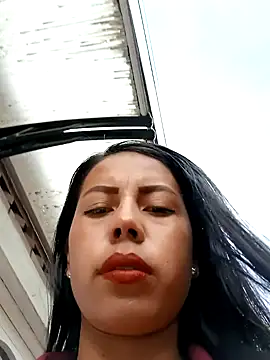 Snapshot of _andrea30 chatting on February 13, 2025, 12:43 pm andrea30 online show from February 13, 2025, 12:43 pm