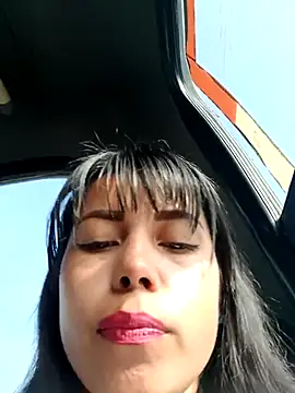 Snapshot of _andrea30 chatting on March 3, 2025, 1:20 pm andrea30 online show from March 3, 2025, 1:20 pm