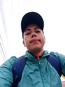  andrea30 online show from December 15, 2025, 11:47 am