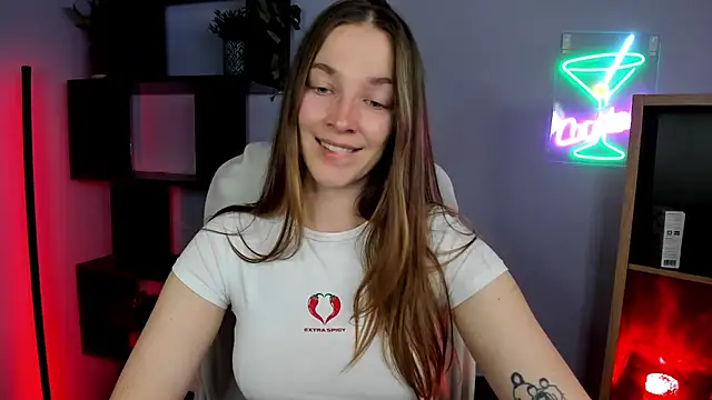 kenzie x online show from December 16, 2025, 7:46 am