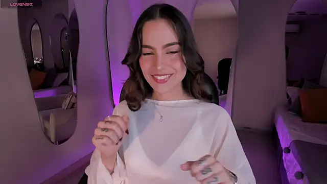 MarianneLane online show from November 29, 2025, 10:46 pm