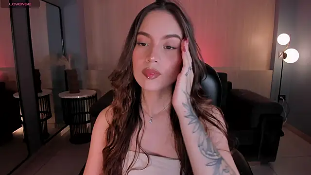 MarianneLane online show from March 15, 2026, 5:19 pm