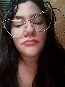 ariana d20 online show from November 24, 2025, 7:02 pm