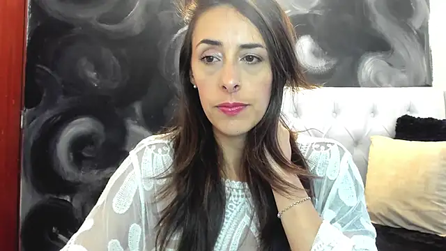 ScarletKings online show from December 2, 2025, 9:43 pm