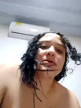 Liancy online show from February 17, 2026, 12:51 am