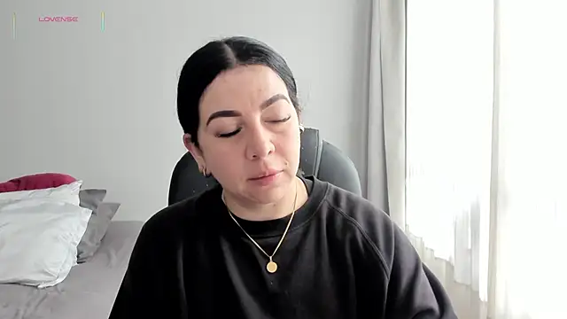 Im coco online show from November 19, 2025, 12:16 pm