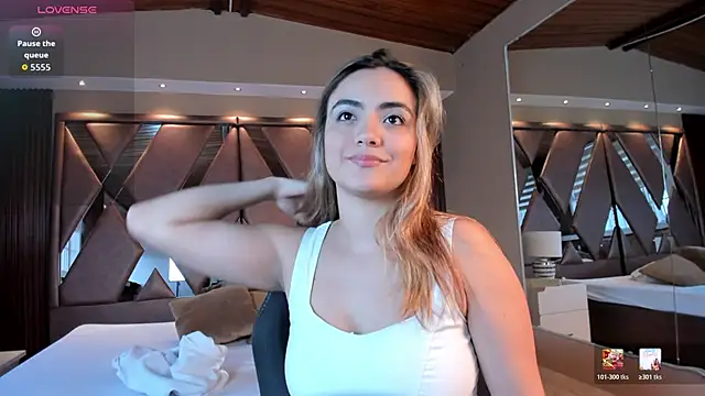 IsabellaaJoness online show from January 15, 2026, 11:48 am