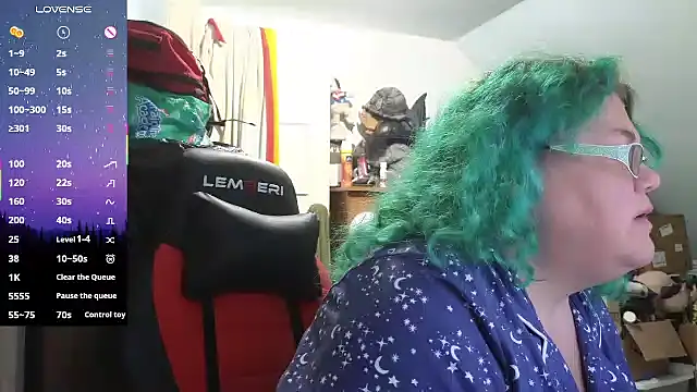 EmberCum online show from October 30, 2025, 12:28 pm