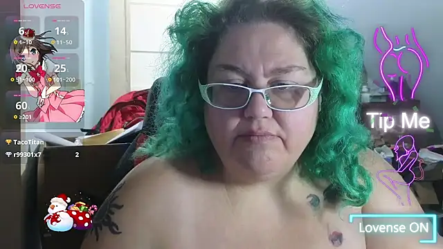 EmberCum online show from November 3, 2025, 11:11 am