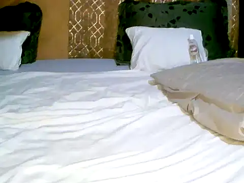 Babyjuliana  online show from February 4, 2026, 9:48 am