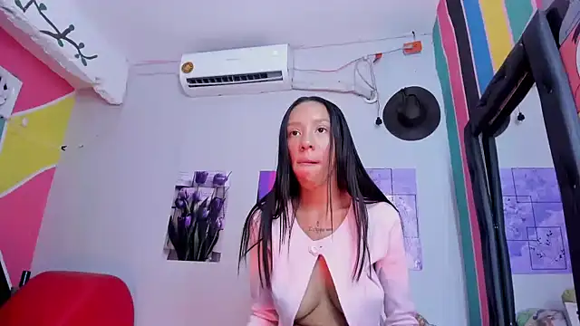 Laizasamantha2 online show from January 7, 2025, 4:59 pm