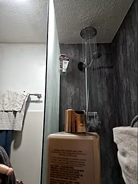 bibananaman online show from October 29, 2025, 9:27 pm