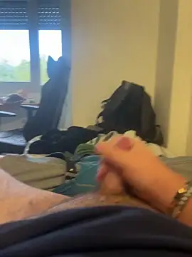 aquarium2345 online show from September 24, 2025, 4:54 pm