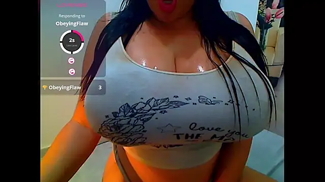 Snapshot of Bigcocksexyluisa chatting on April 18, 2026, 5:06 pm Bigcocksexyluisa online show from April 18, 2026, 5:06 pm