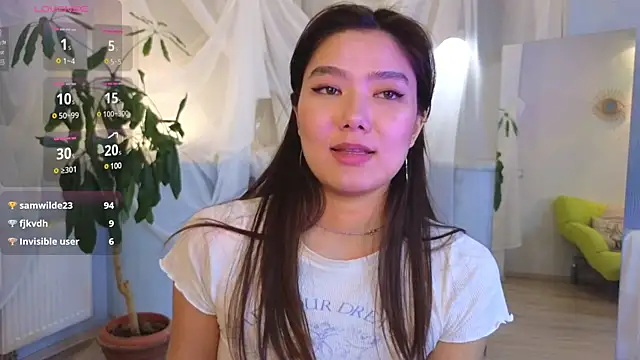 EmmaFisherf online show from March 19, 2025, 9:17 am