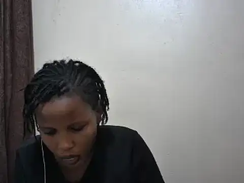 afrikaqueen online show from February 12, 2025, 1:48 pm