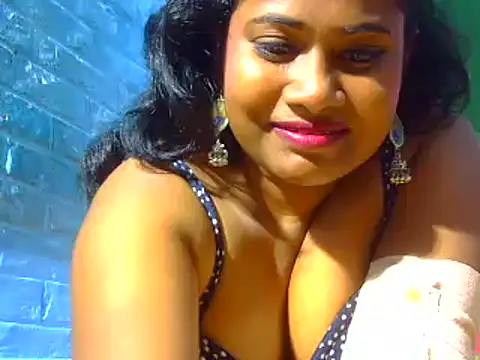 sexy roma online show from December 16, 2024, 5:11 pm