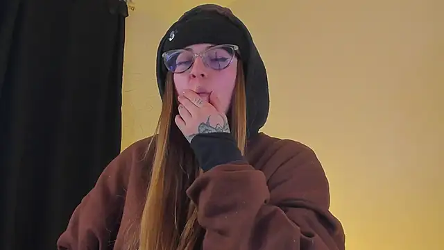 tekila   online show from March 17, 2025, 11:54 pm