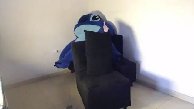 Snapshot of harry_greg21 chatting on February 17, 2026, 9:43 pm harry greg21 online show from February 17, 2026, 9:43 pm