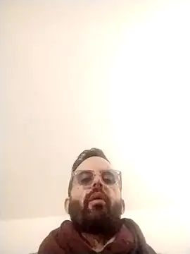 mistermaseratidick online show from December 4, 2024, 10:41 pm