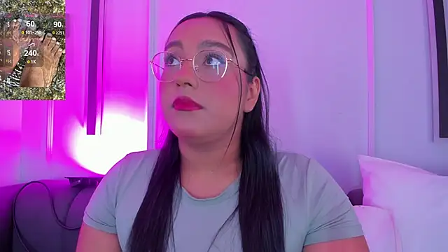 ellamontoya online show from November 19, 2025, 12:27 pm