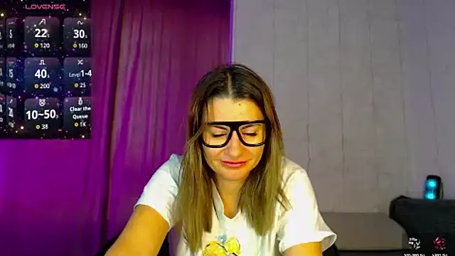 Snapshot of SuchAngel_ chatting on November 29, 2025, 2:58 am SuchAngel online show from November 29, 2025, 2:58 am