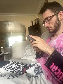 Snapshot of EE123458 chatting on September 12, 2025, 1:11 pm EE123458 online show from September 12, 2025, 1:11 pm