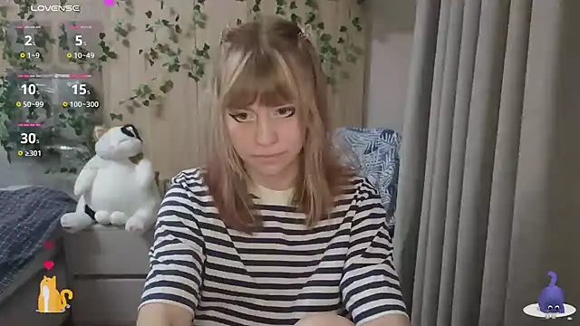 HermioneHHH online show from October 28, 2025, 8:11 pm