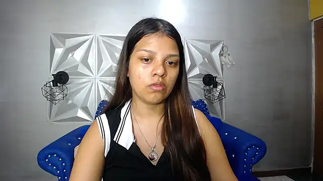 Snapshot of your_little_naughty1 chatting on January 1, 2025, 10:35 pm your little naughty1 online show from January 1, 2025, 10:35 pm