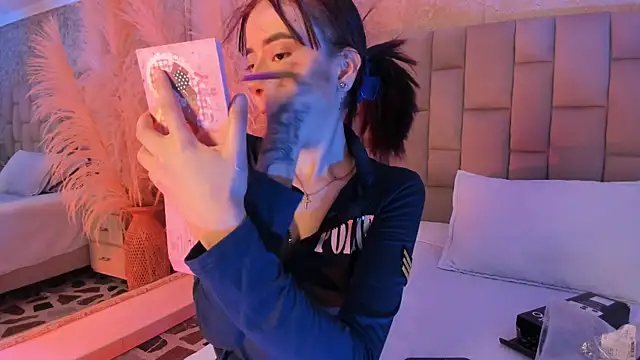 MelodyBliss online show from January 13, 2026, 5:35 am