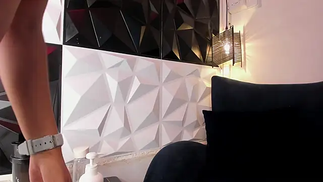 Snapshot of lia_sofiia chatting on December 22, 2024, 4:17 pm lia sofiia online show from December 22, 2024, 4:17 pm