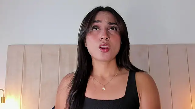 Snapshot of lia_sofiia chatting on September 28, 2025, 9:58 am lia sofiia online show from September 28, 2025, 9:58 am