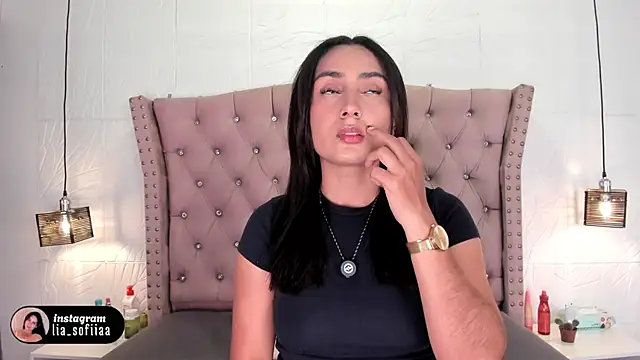Snapshot of lia_sofiia chatting on April 11, 2026, 9:13 am lia sofiia online show from April 11, 2026, 9:13 am