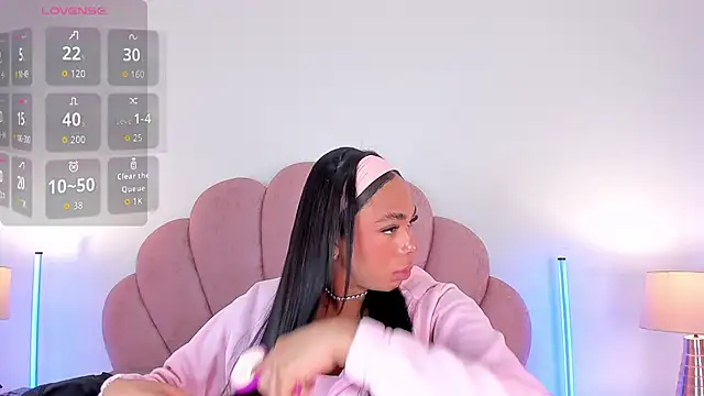 Nicole Paradise online show from February 26, 2026, 12:48 pm