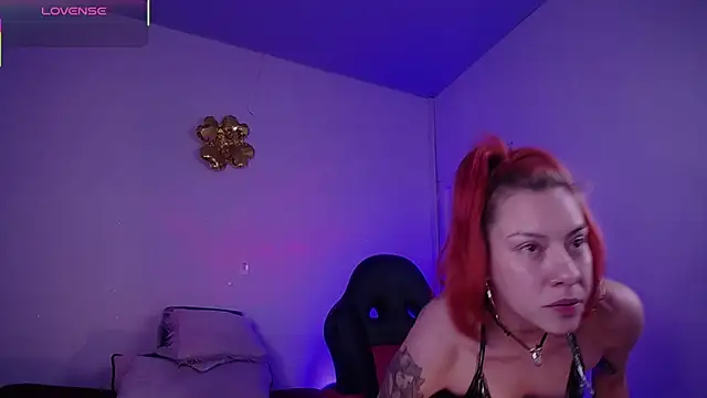 alejandrafitt online show from March 6, 2026, 3:58 am