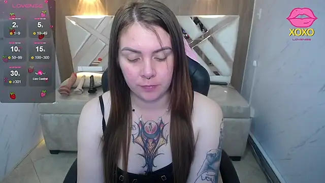 Snapshot of Paula_b_ chatting on March 3, 2026, 12:44 pm Paula b online show from March 3, 2026, 12:44 pm