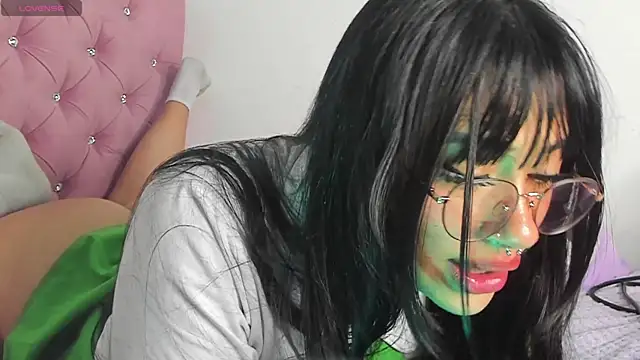 Snapshot of Akari1_Mischief chatting on January 31, 2025, 4:14 am Akari1 Mischief online show from January 31, 2025, 4:14 am