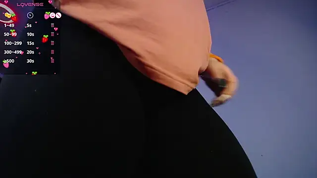 Layna cold online show from March 19, 2025, 9:58 pm