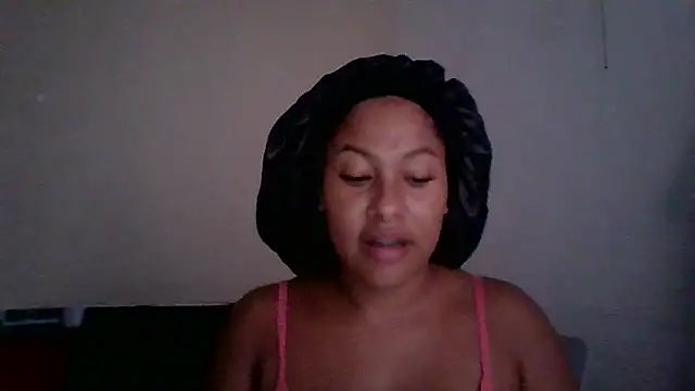 Kitra New online show from November 5, 2025, 8:31 pm