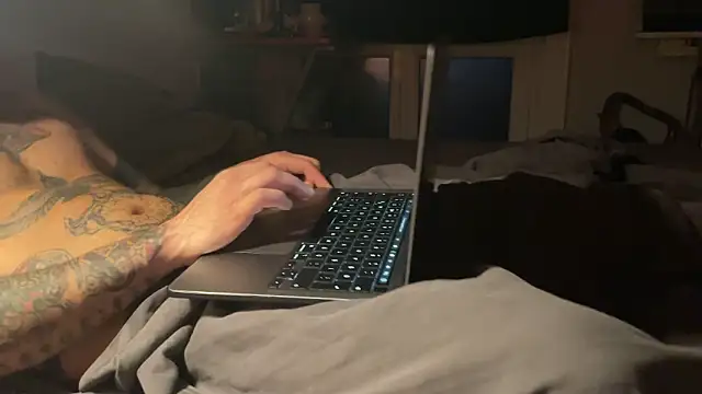 kameray12 online show from March 6, 2025, 4:28 pm