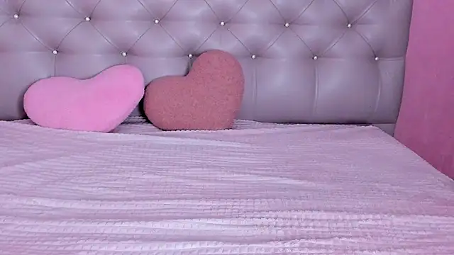 lulu wolf online show from December 31, 2024, 4:27 am