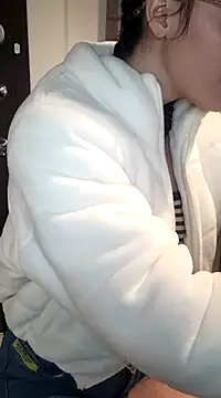 Snapshot of Isabella_21x chatting on February 26, 2025, 3:19 pm Isabella 21x online show from February 26, 2025, 3:19 pm