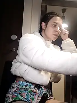 Snapshot of Isabella_21x chatting on February 27, 2025, 11:20 am Isabella 21x online show from February 27, 2025, 11:20 am