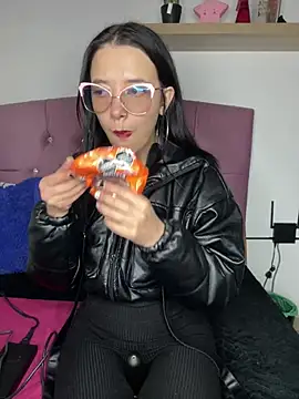 Snapshot of Isabella_21x chatting on March 18, 2025, 1:42 pm Isabella 21x online show from March 18, 2025, 1:42 pm