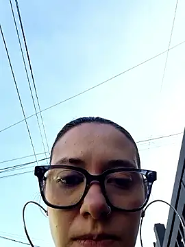 Snapshot of Isabella_21x chatting on October 23, 2025, 12:48 pm Isabella 21x online show from October 23, 2025, 12:48 pm