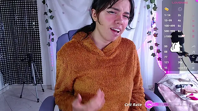 sophie north online show from September 10, 2025, 2:39 pm