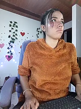 Snapshot of sophie_north chatting on February 21, 2026, 10:44 pm sophie north online show from February 21, 2026, 10:44 pm