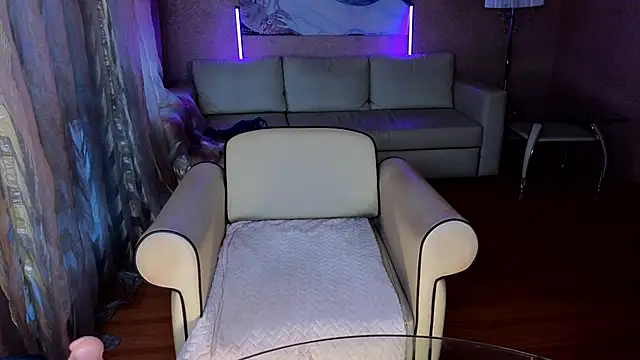 mechloe online show from February 23, 2025, 8:17 am